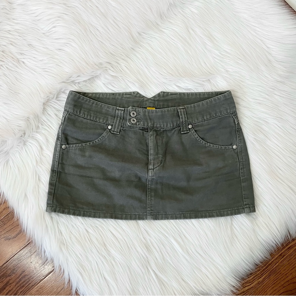 Vintage Y2K micro mini skirt 🤍 by Up Star